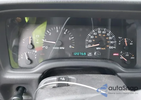 2001 Jeep Cherokee Sport z USA, uszkodzony, nr VIN 1J4FF48S81L587791